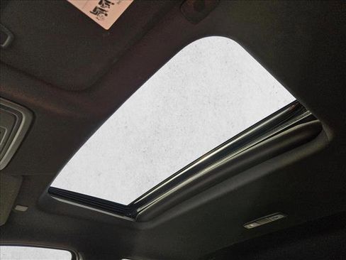 Used 2024 Chevrolet Silverado 1500 High Country w/ High Country Premium Package image 19