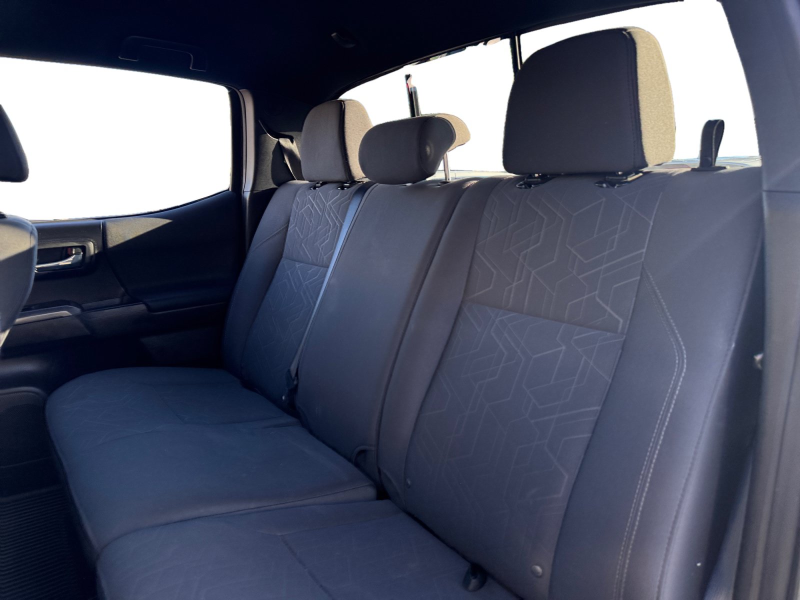 Used 2019 Toyota Tacoma TRD Sport AWD/4WD image 13