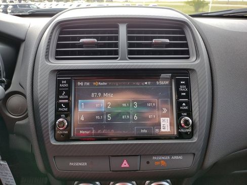 New 2025 Mitsubishi Outlander Sport ES image 4