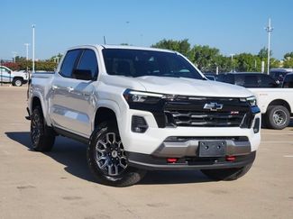 Used 2024 Chevrolet Colorado Z71 w/ Z71 Convenience Package 2 AWD/4WD video 2