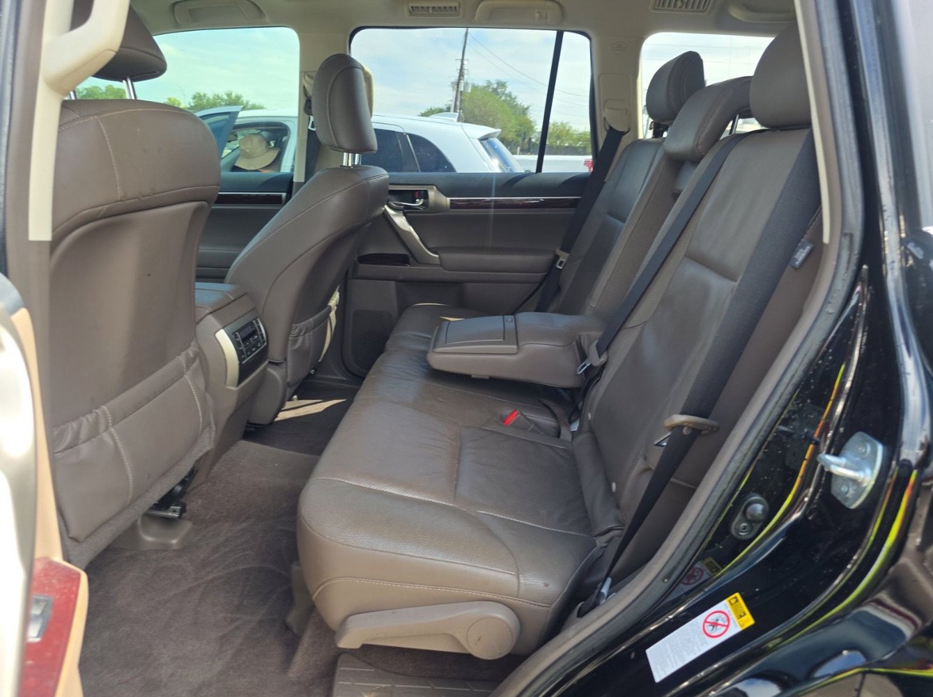 Used 2016 Lexus GX 460 w/ Premium Package AWD/4WD image 8