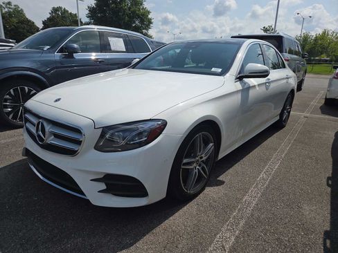 Used 2018 Mercedes-Benz E 300 image 8