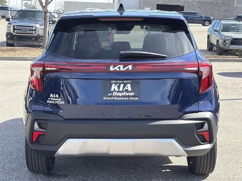 Used 2026 Kia Seltos LX image 28
