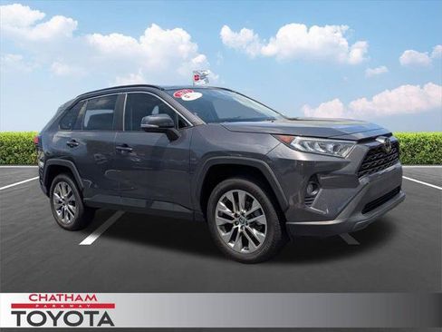 Certified 2021 Toyota RAV4 XLE Premium FWD image 1