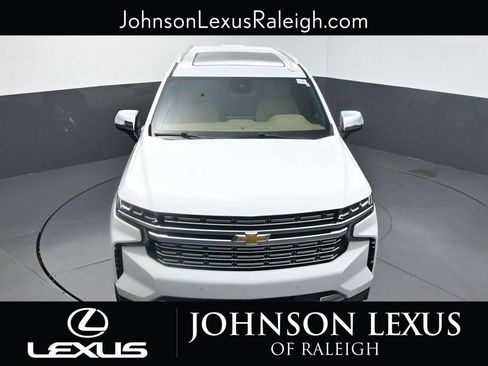 Used 2024 Chevrolet Suburban Premier AWD/4WD image 24