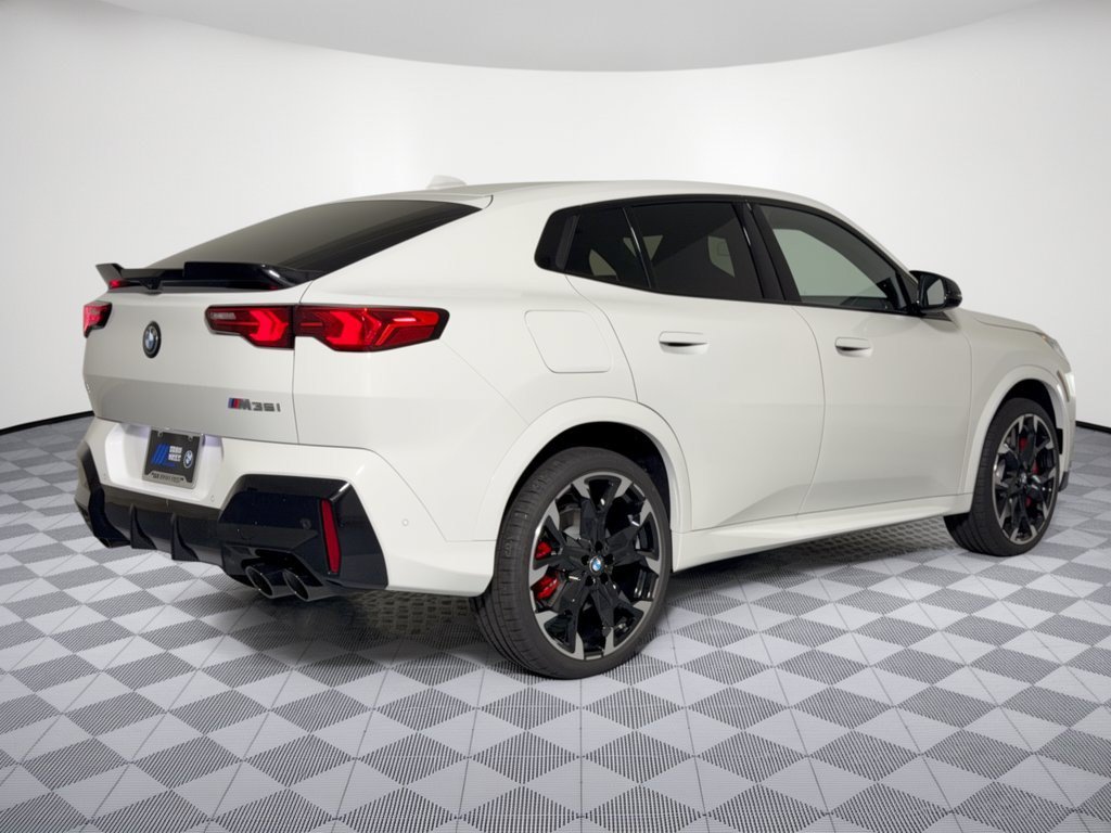 New 2027 BMW X2 M35i AWD/4WD image 9