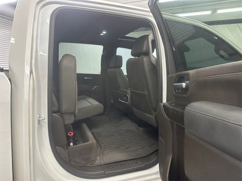 Used 2020 GMC Sierra 2500 Denali w/ Denali Ultimate Package image 17