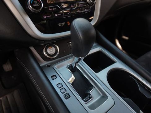Used 2019 Nissan Murano S FWD image 41