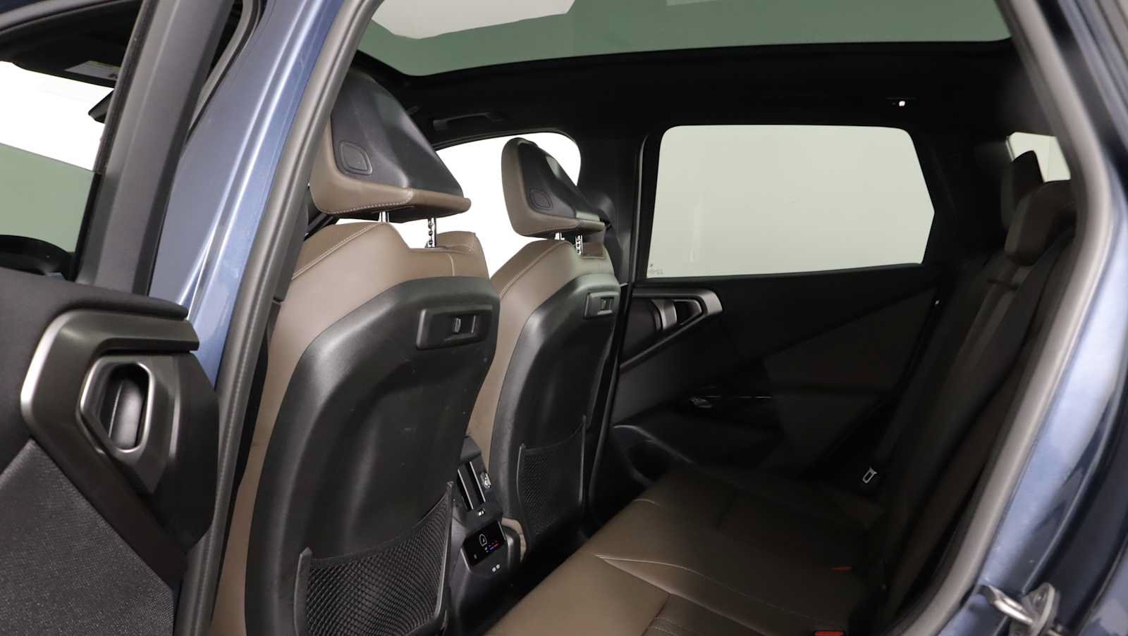 Used 2026 BMW X3 xDrive30i w/ Premium Package AWD/4WD image 13