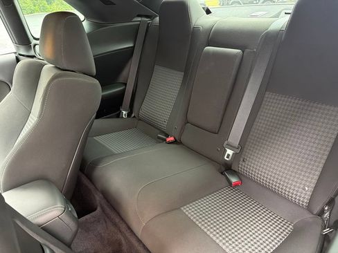 Used 2017 Dodge Challenger R/T Scat Pack RWD image 49