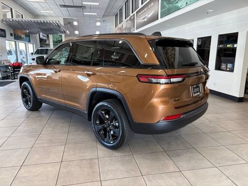 New 2026 Jeep Grand Cherokee Limited AWD/4WD image 5