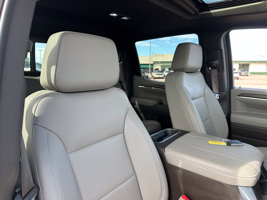 Used 2023 GMC Sierra 1500 SLT w/ SLT Premium Package AWD/4WD image 30