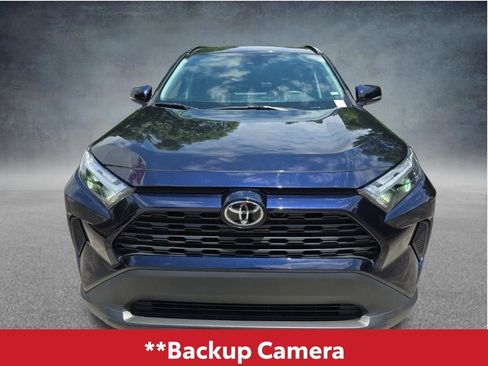 Used 2024 Toyota RAV4 XLE FWD image 4