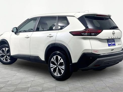 Used 2023 Nissan Rogue SV AWD/4WD image 14