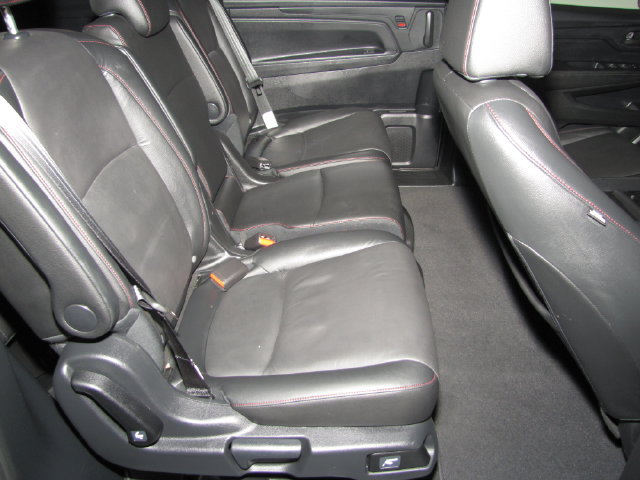 Certified 2024 Honda Odyssey Sport image 40