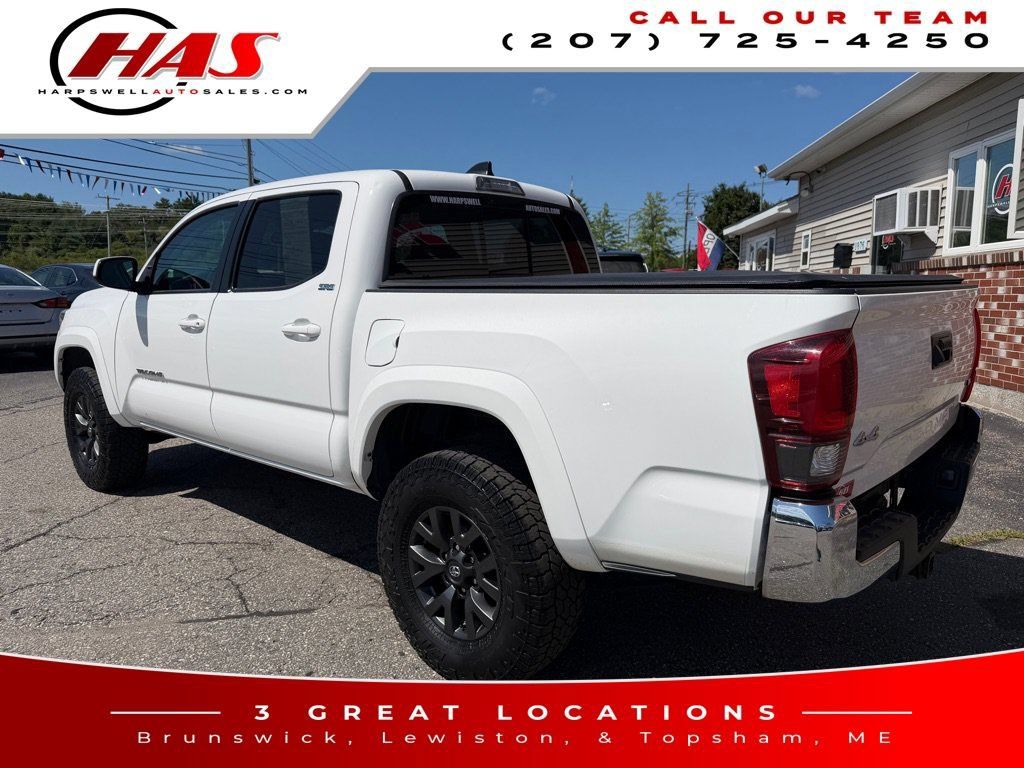 Used 2023 Toyota Tacoma SR5 AWD/4WD image 4