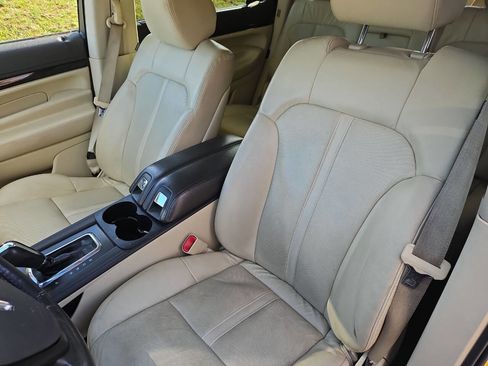 Used 2014 Lincoln MKT AWD w/ Equipment Group 201A image 11