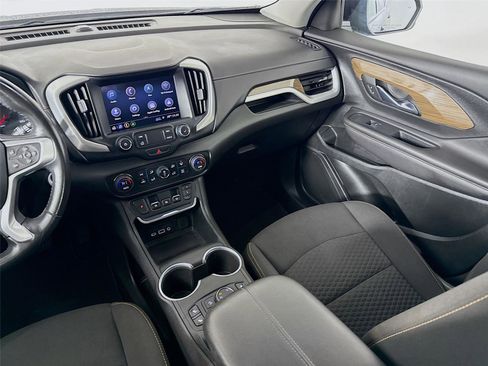 Used 2021 GMC Terrain SLE w/ Driver Convenience Package image 25