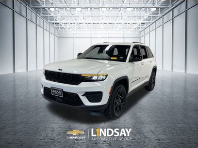 Used 2024 Jeep Grand Cherokee Altitude