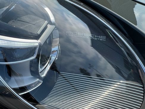 Certified 2022 Porsche 911 GT3 RWD image 32