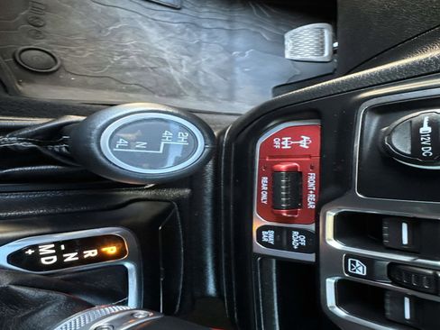 Used 2021 Jeep Wrangler Unlimited Rubicon image 31