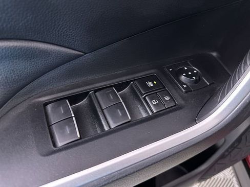 Used 2023 Toyota RAV4 XLE image 46