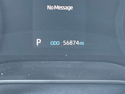 Used 2024 Toyota Sienna XLE FWD image 38