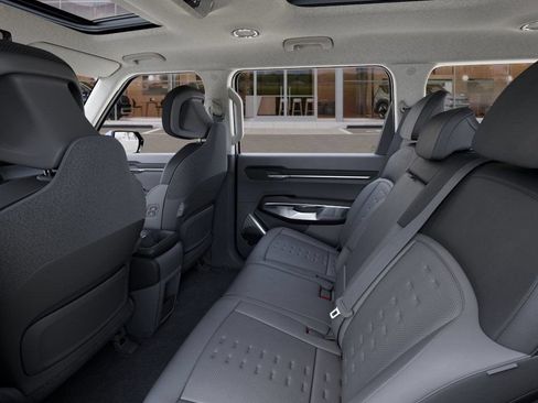 New 2026 Kia EV9 Wind AWD/4WD image 17