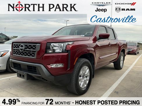 Used 2022 Nissan Frontier SV image 1