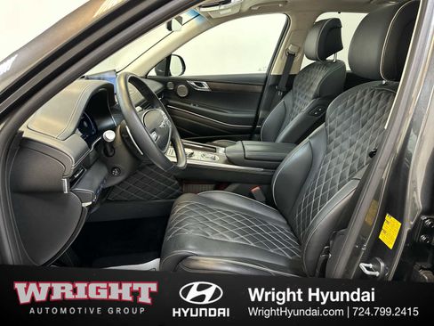 Certified 2024 Genesis GV80 3.5T w/ Prestige Package image 11
