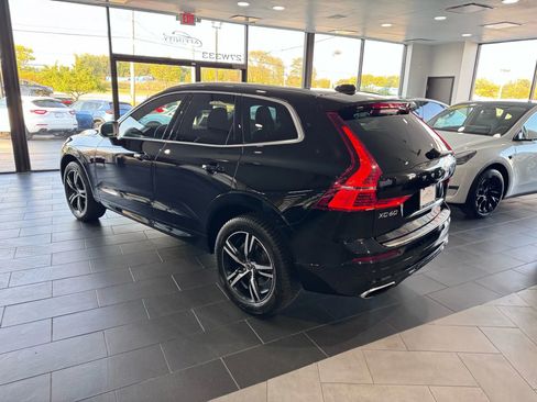 Used 2019 Volvo XC60 T5 R-Design w/ Protection Package Premier image 3