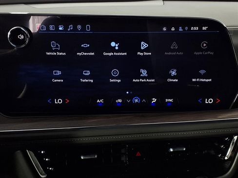 New 2026 Chevrolet Suburban LS image 12