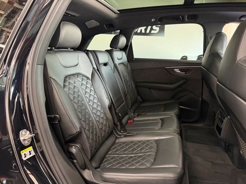 Used 2021 Audi SQ7 Premium Plus AWD/4WD image 45