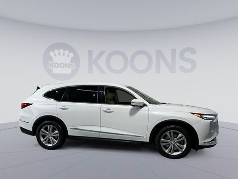 Used 2023 Acura MDX SH-AWD image 17