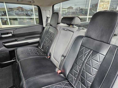 Used 2017 Toyota Tundra SR5 w/ SR5 Upgrade Package image 24