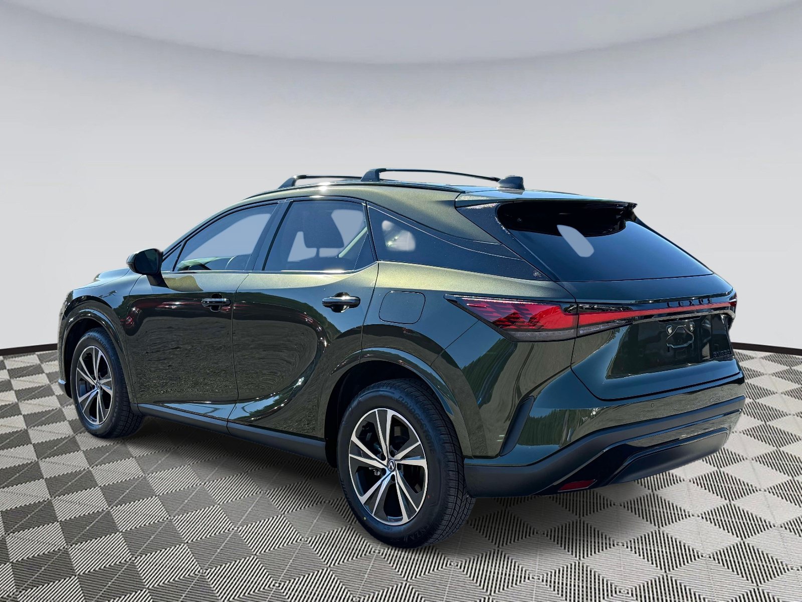 Used 2024 Lexus RX 350 Premium w/ Accessory Package (Z1) AWD/4WD image 4