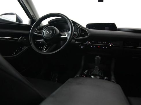 Used 2019 MAZDA MAZDA3 Sedan w/ Preferred Package FWD image 10