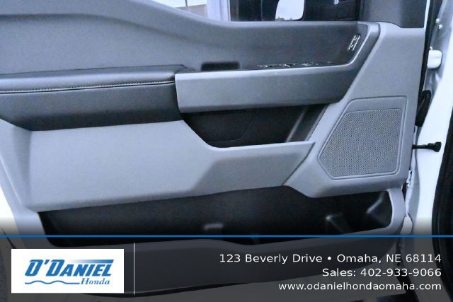 Used 2024 Ford F350 XLT AWD/4WD image 2