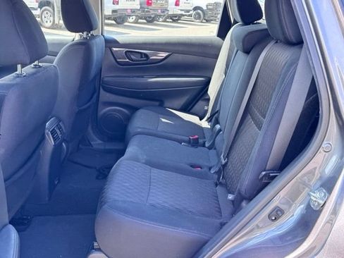 Used 2020 Nissan Rogue S AWD/4WD image 16