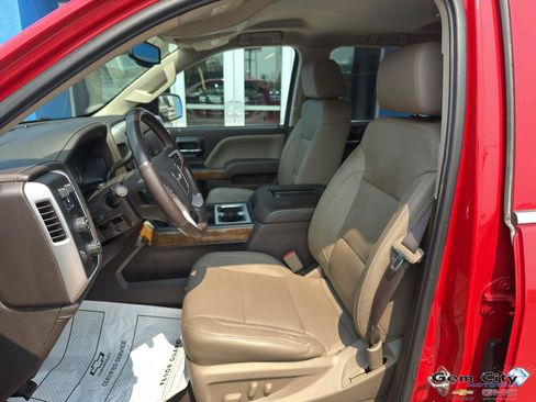Used 2018 GMC Sierra 1500 SLT AWD/4WD image 16
