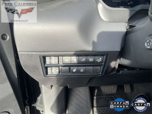 Used 2024 Toyota Sequoia image 17