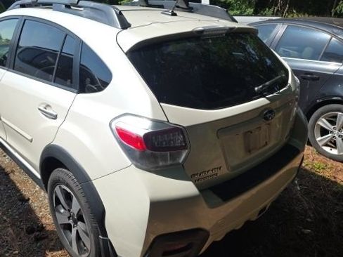 Used 2014 Subaru Crosstrek Touring w/ Popular Package #2 AWD/4WD image 11
