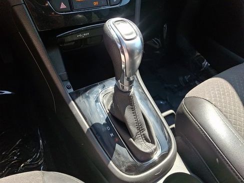Used 2019 Buick Encore Preferred FWD image 16