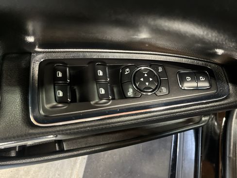 Used 2018 Lincoln Continental Reserve w/ Luxury Package AWD/4WD image 28