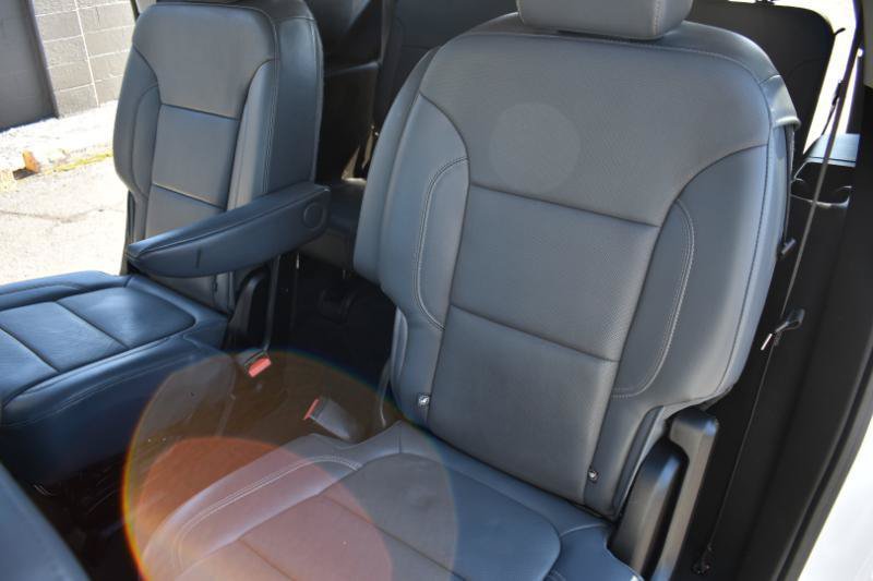 Used 2019 Chevrolet Traverse Premier w/ LPO, 'HIT The Road' Package AWD/4WD image 18