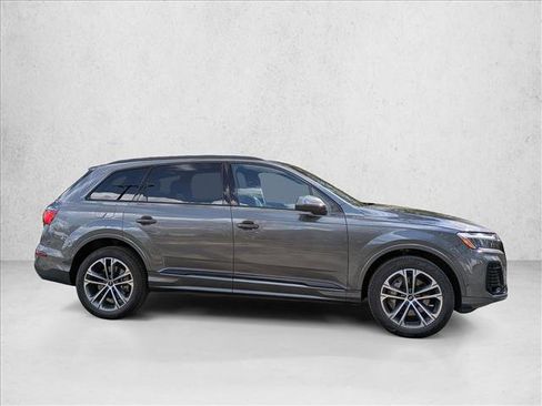Used 2025 Audi Q7 2.0T Premium Plus image 4
