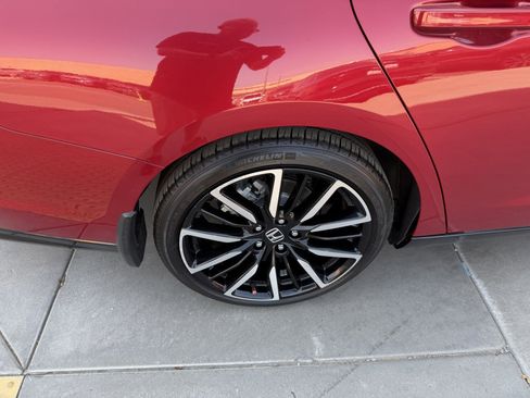 Used 2024 Honda Accord Touring image 15