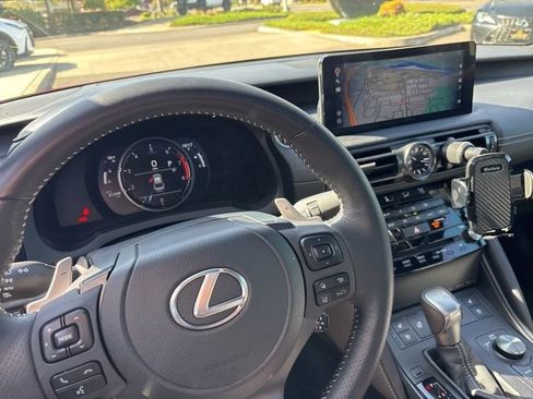 Used 2023 Lexus IS 350 F Sport w/ Navigation Package image 11
