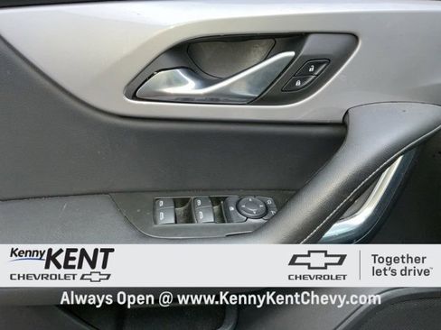 Used 2022 Chevrolet Blazer LT image 22