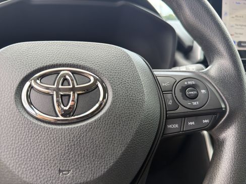 Certified 2024 Toyota RAV4 XLE w/ Convenience Package FWD image 11